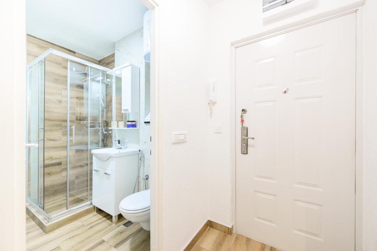 Apartment Una Alipasino With Two Bedrooms Сараево Екстериор снимка